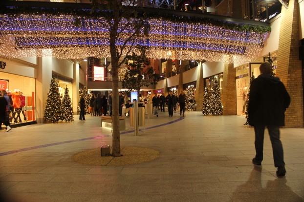 shopping christmas
