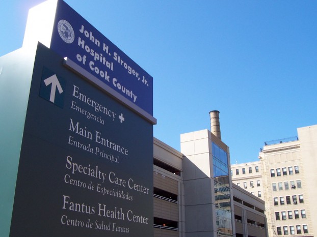 Flickr | https://www.flickr.com/photos/pacoseoaneperez/102673366/sizes/o/ hospital-sign