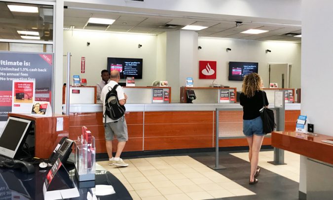 Fees to Cash a Check for Non-Customers at the Top Banks