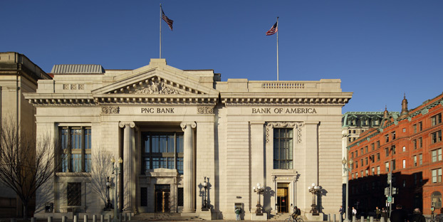 Are banks open on veterans day chicago