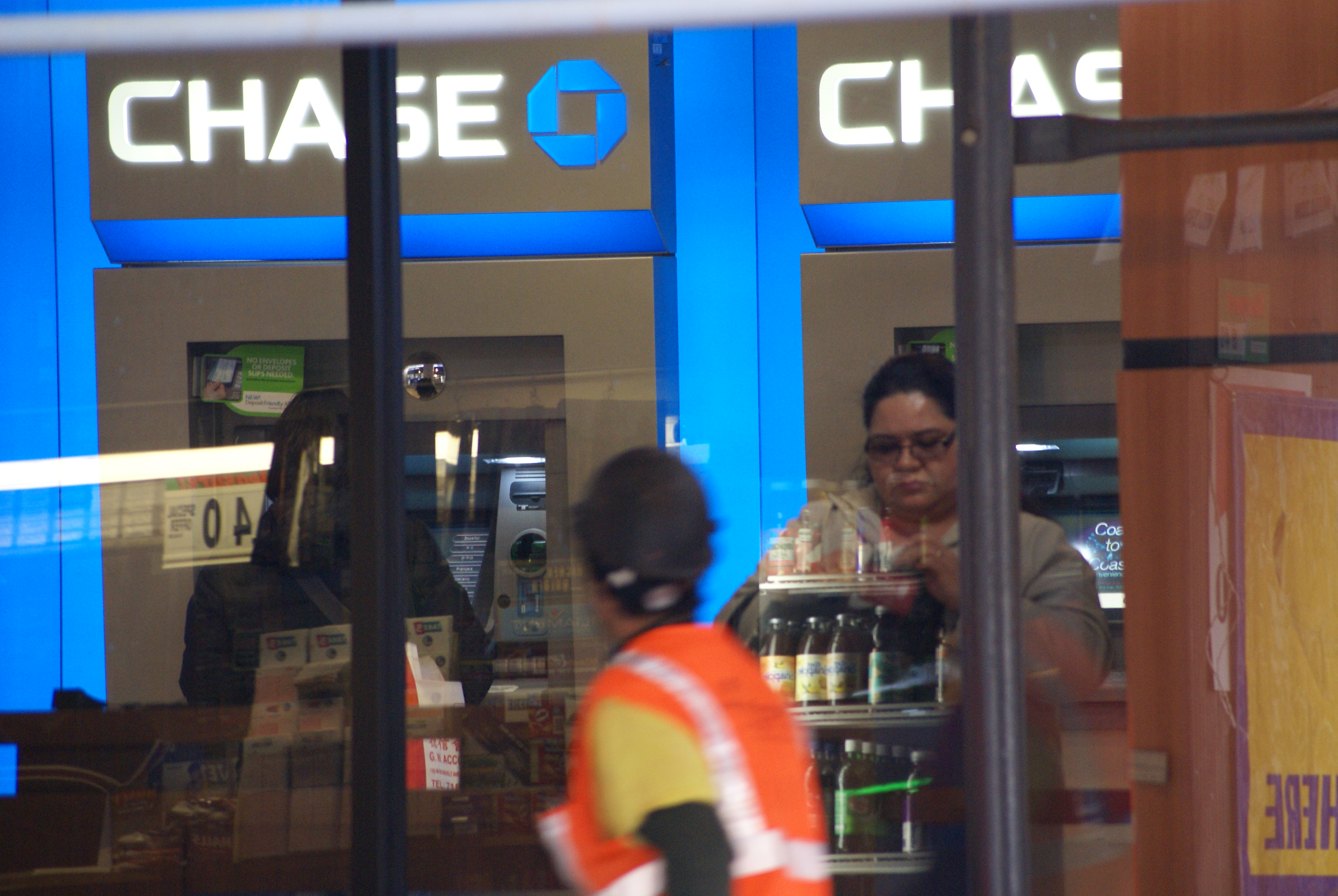 8 Ways to Sidestep the Chase No Cash Deposit Policy | MyBankTracker