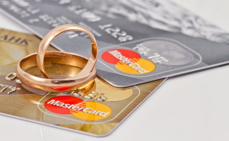 Are Joint Credit Cards Good for Your Marriage?