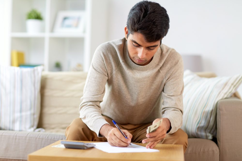 How to Open a Savings Account with Bad Credit