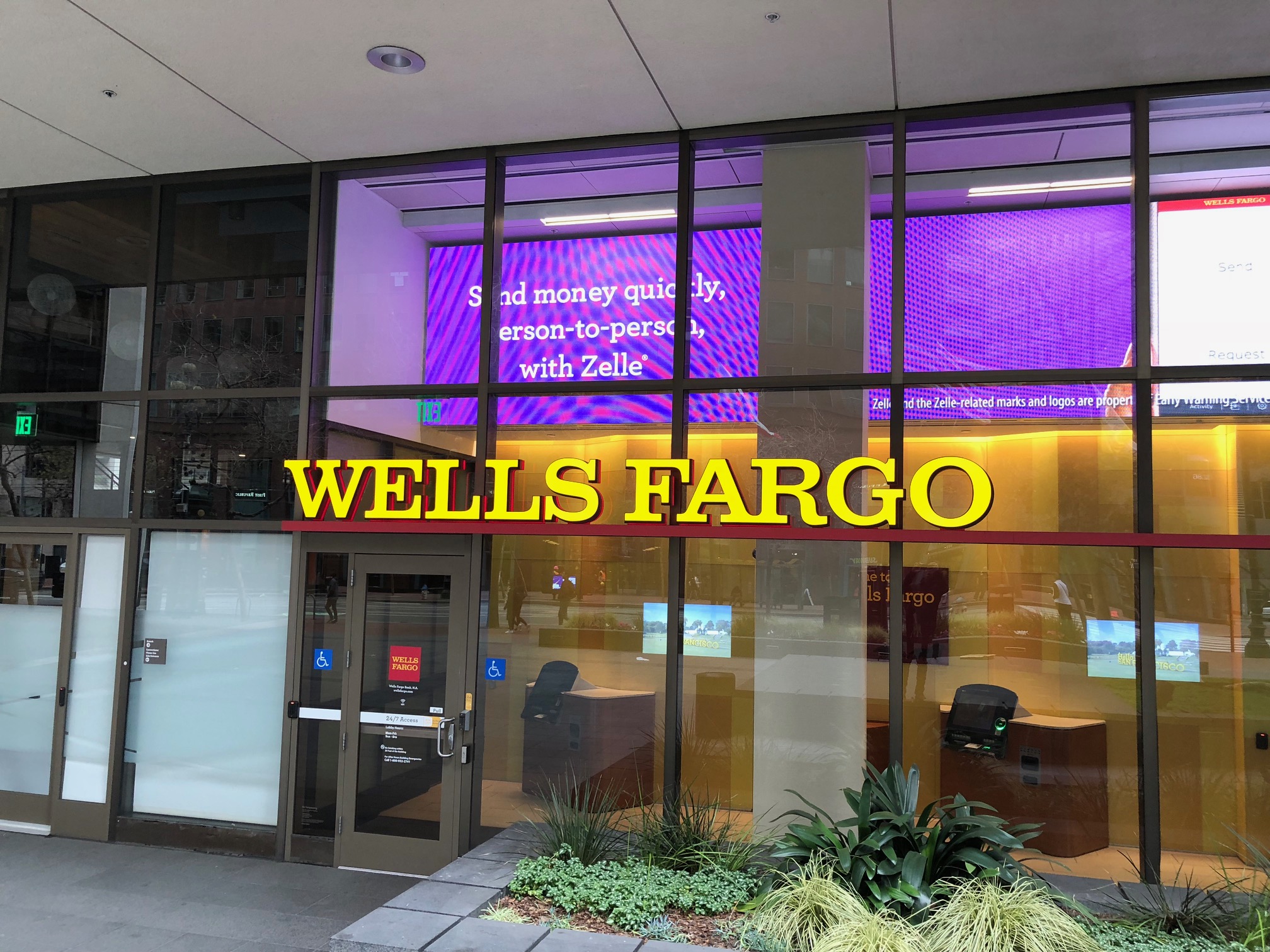 Compare Savings Account Monthly Fee at Top U.S. Banks | MyBankTracker